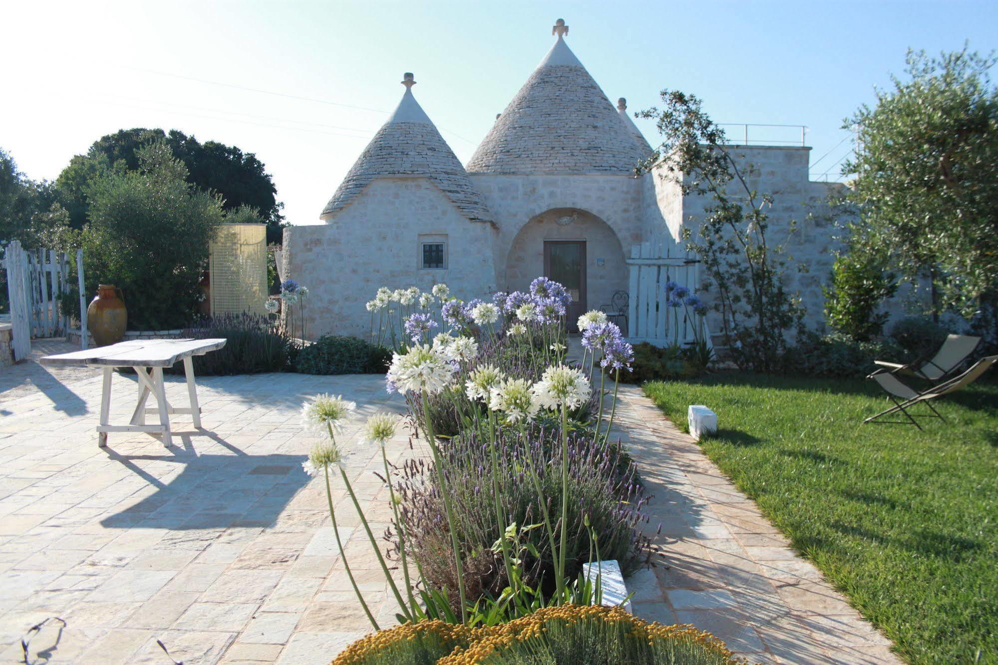 Leonardo Trulli Resort Locorotondo Exteriör bild