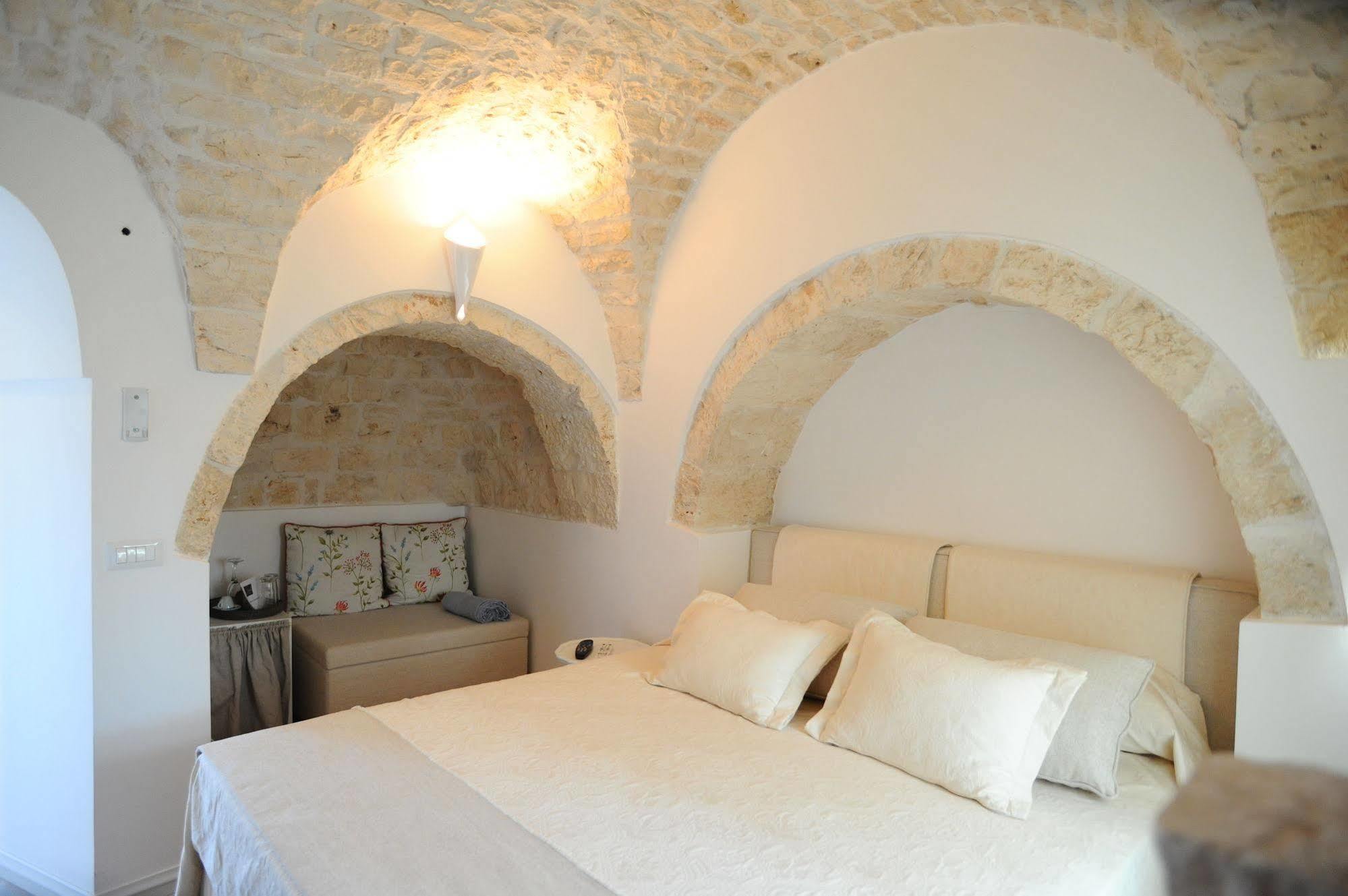Leonardo Trulli Resort Locorotondo Exteriör bild